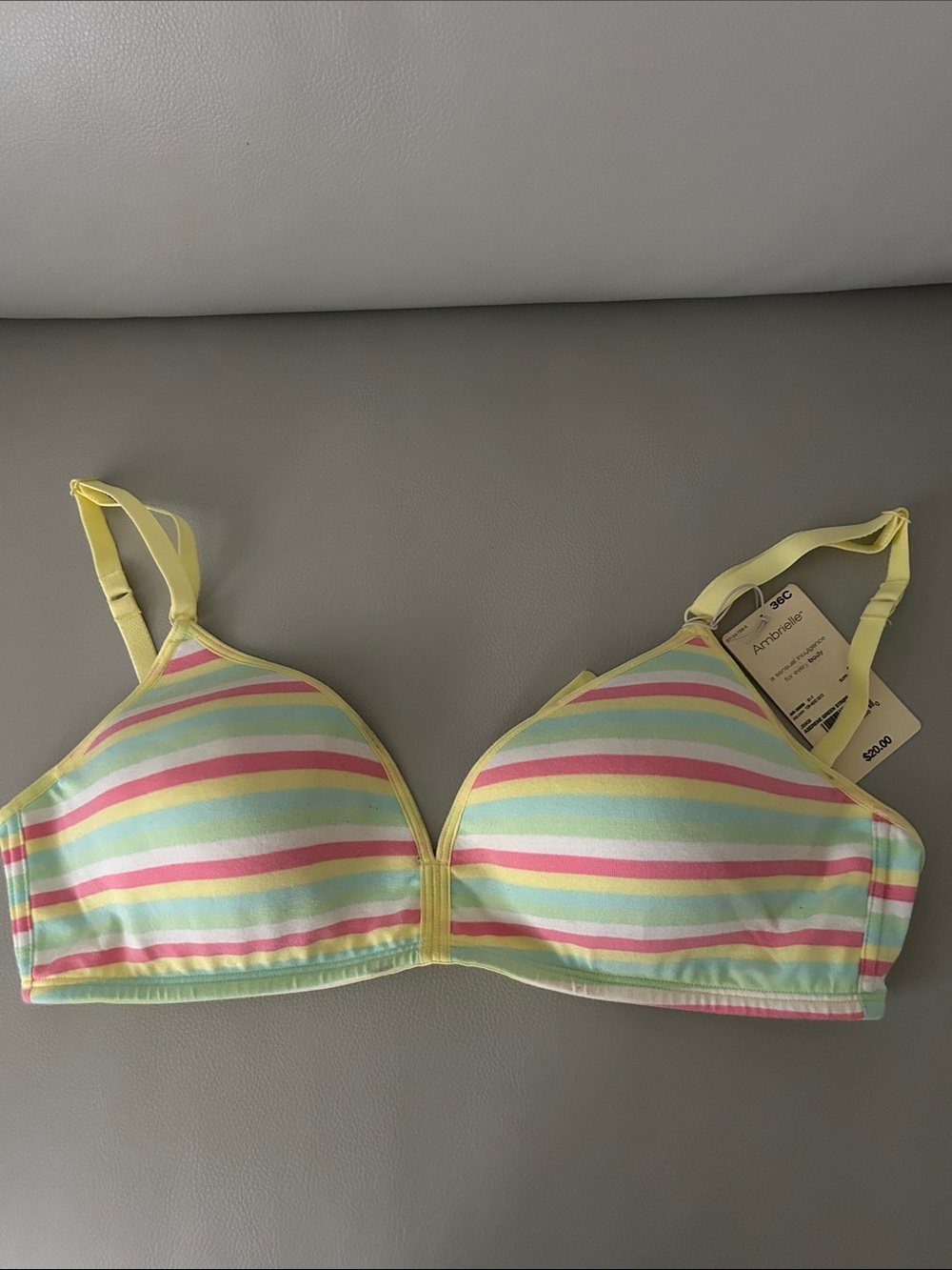 Ambrielle NWT Pastel Stripe Wireless T-Shirt Bra - Yellow
